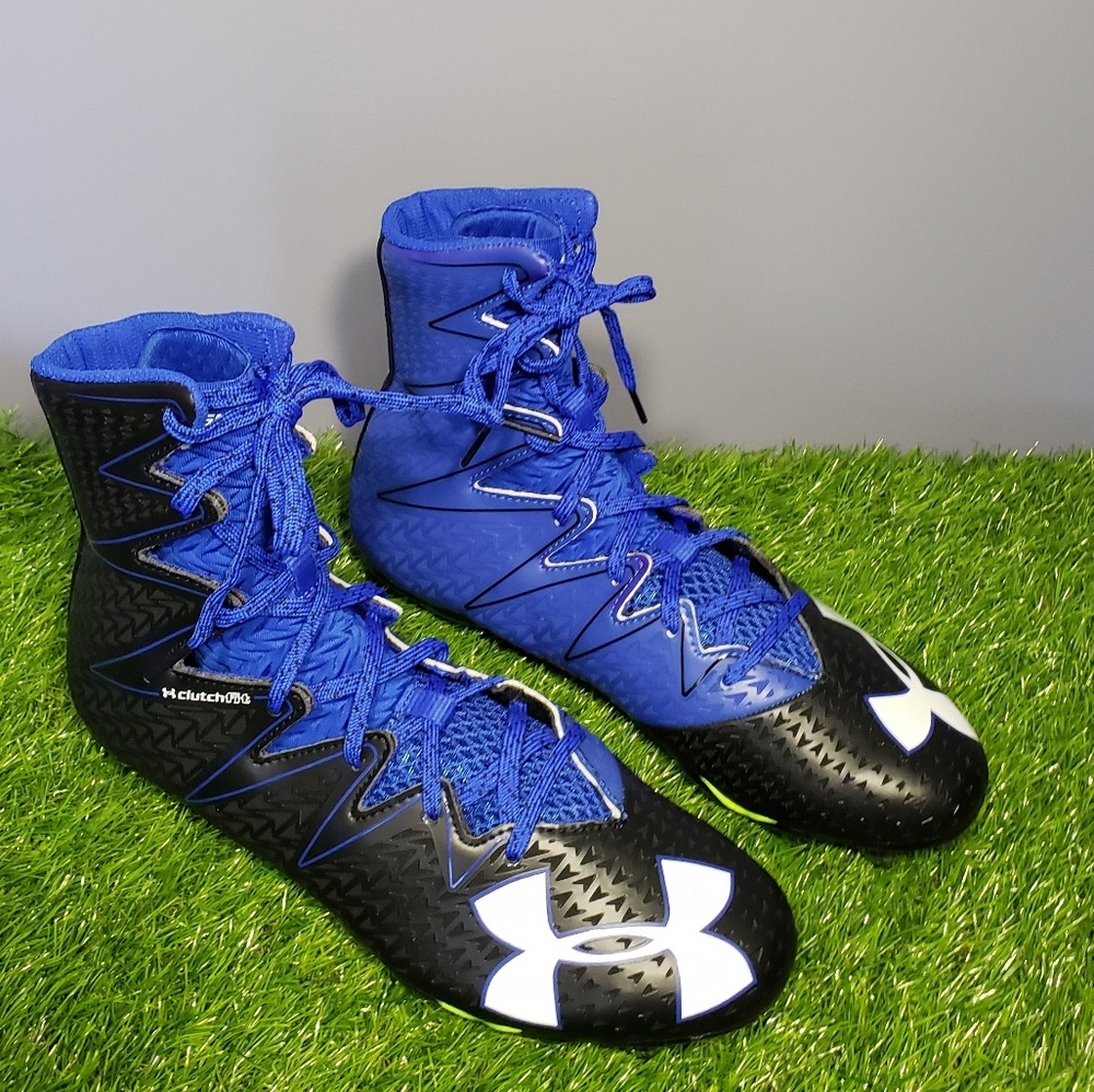 Under Armour clutch fit football cleats